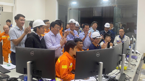 Đóng điện Trạm biến áp 220kV Khu kinh tế Nghi Sơn và đường dây đấu nối vượt trước tiến độ (27/10/2024)