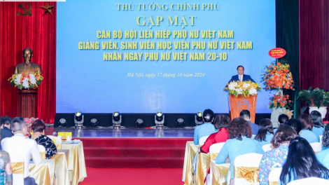 Thủ tướng Chính phủ Phạm Minh Chính đến thăm, gặp mặt cán bộ hội LHPN Việt Nam (17/10/2024)