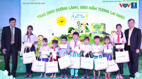 Gần 265 nghìn hộp sữa Fami đến với học sinh 10 trường Tiểu học Quảng Ngãi (21/10/2024)