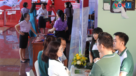 Kon Tum thúc đẩy chuyển đổi số tạo động lực phát triển kinh tế xã hội (01/10/2024)