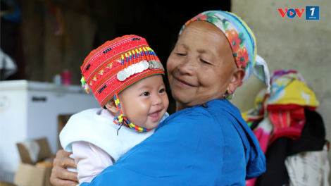 Loạt bài: Hồi sinh sau giông bão<br> Bài 2: Cùng chung tay, ngày mai sáng hơn (29/10/2024)