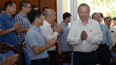 Tổng Bí thư, Chủ tịch nước Tô Lâm: Sẽ làm rõ trách nhiệm tại sao dự án kéo dài gây lãng phí thất thoát tài sản Nhà nước (17/10/2024)