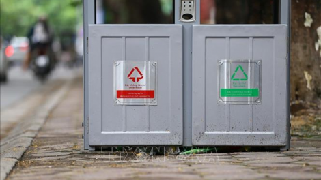 Loạt bài “Xử lý rác thải sinh hoạt – Từ cơ chế đến hành động”, bài 1: “Nỗi lo “vỡ trận” rác thải (01/10/2024)