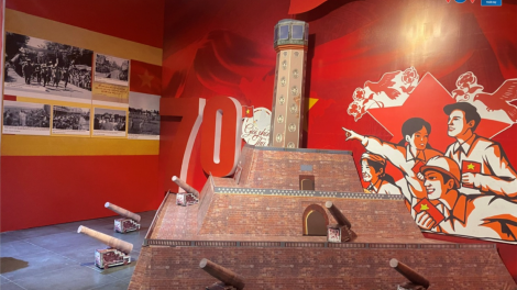 Triển lãm “Thành tựu kinh tế, văn hóa, xã hội của Thủ đô 70 năm xây dựng và phát triển” (4/10/2024)