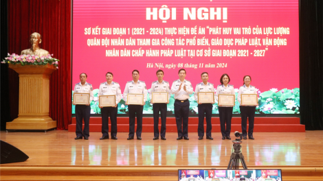 Cảnh sát biển sơ kết 3 năm thực hiện Đề án 1371 (08/11/2024)
