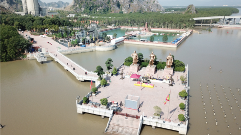 Phát triển công nghiệp văn hoá gắn với thế mạnh địa phương và kết nối vùng miền (7/11/2024)