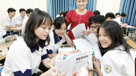 Xét tuyển đại học bằng học bạ phải dùng điểm cả năm lớp 12 (24/11/2024)