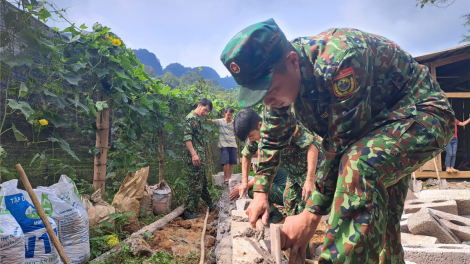 Bộ đội Biên phòng chung tay xóa nhà tạm, dột nát vùng biên giới Cao Bằng (19/11/2024)