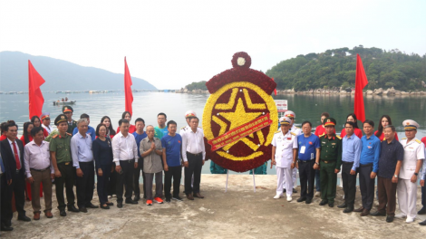 Huyền thoại Tàu Không số ở Vũng Rô (14/11/2024)