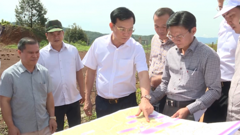 Chủ tịch UBND tỉnh Đắk Nông “nội soi” các dự án giải ngân thấp (28/11/2024)