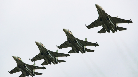 SU-30MK2 và Mi “song kiếm hợp bích” cho màn trình diễn đẹp tại triển lãm (29/11/2024)