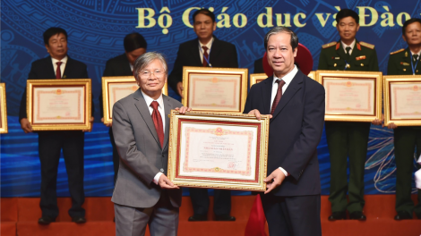 Trao tặng danh hiệu Nhà giáo nhân dân, Nhà giáo ưu tú lần thứ 16 (17/11/2024)