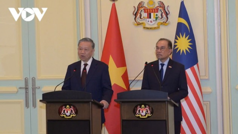 Học giả Thái Lan: Việt Nam và Malaysia đóng vai trò dẫn dắt ASEAN cân bằng ảnh hưởng từ bên ngoài (23/11/2024)