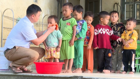 Người thầy “đặc biệt” nơi rẻo cao Pa Vệ Sủ (20/11/2024)