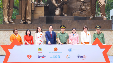 Đảm bảo an sinh xã hội, tăng quyền năng và tạo cơ hội cho phụ nữ và trẻ em gái (15/11/2024)