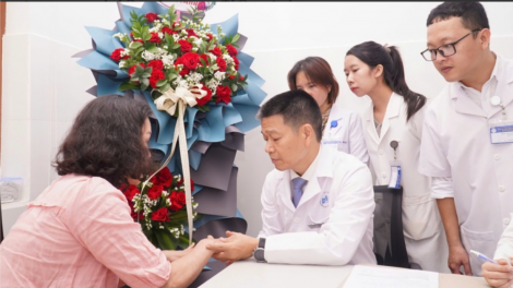 Khai trương phòng khám bệnh vảy nến đầu tiên tại Thừa Thiên Huế (21/11/2024)