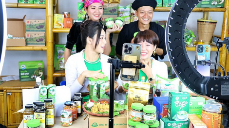 Đặc sản Gia Lai lên sàn thương mại điện tử,  hướng đi của hiện tại và tương lai (4/12/20240