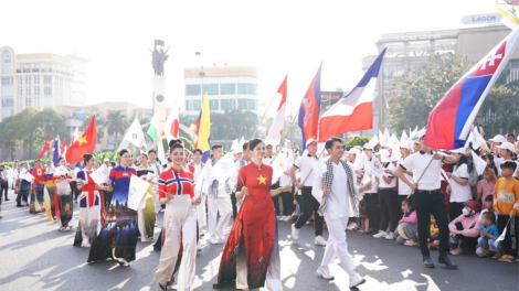 Sẽ có diễu binh, diễu hành tại Lễ hội Cà phê Buôn Ma Thuột và kỷ niệm 50 năm giải phóng Đắk Lắk (04/12/2024)