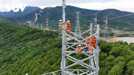 Bứt phá công nghiệp 2024 - Tiếp tục động lực dẫn dắt tăng trưởng cao 2025 (30/12/2024)