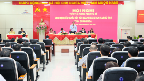 Giáo viên không muốn về làm công tác quản lý vì chế độ thấp (12/5/2024)