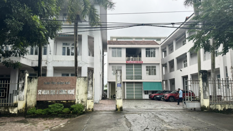 Xem xét, xử lý kỷ luật lãnh đạo Sở Khoa học và Công nghệ Quảng Ngãi (14/12/2024)