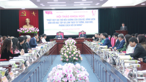 Phát huy vai trò nêu gương của cán bộ, đảng viên gắn với học và làm theo Bác (28/12/2024)