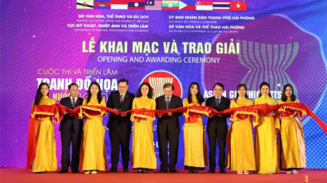 Trao giải và Triển lãm tranh đồ hoạ các nước ASEAN lần thứ 4 (07/12/2024)