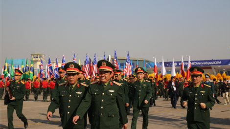 Triển lãm Quốc phòng quốc tế Việt Nam 2024: Những người lính năm xưa tự hào khi quân sự, quốc phòng Việt Nam không ngừng lớn mạnh (06/12/2024)