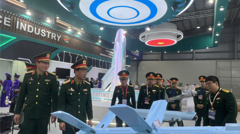 THỜI SỰ 18H CHIỀU 18/12/2024: Triển lãm Quốc phòng Quốc tế Việt Nam 2024 hoàn tất công tác chuẩn bị, sẵn sàng mở cửa đón khách từ ngày mai