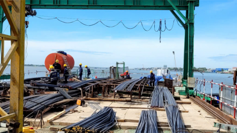 Những ngày cuối năm trên công trình xây dựng Công trình cầu Rạch Miễu 2 (26/12/2024)