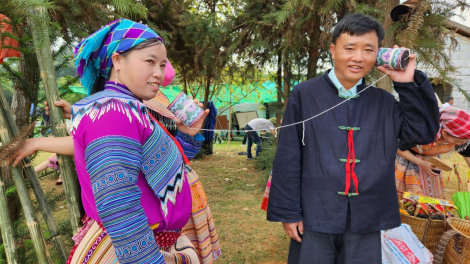 Đầu xuân lên cao nguyên đá Hà Giang nghe hát ống của đồng bào Mông (11/2/2024)