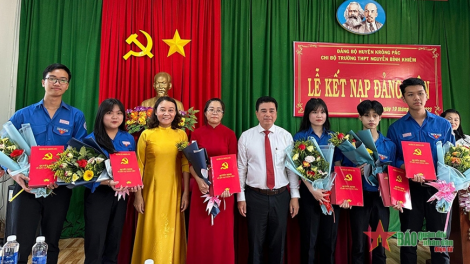 Đắk Lắk phấn đấu kết nạp trên 2.800 Đảng viên trong năm 2024 (20/2/2024)