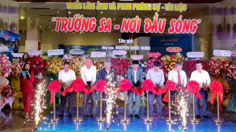 Đắk Lắk: Đa dạng cách thức tuyên truyền, bồi dưỡng tình yêu biển đảo (28/02/2024)