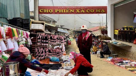 Chợ phiên ngày xuân "gõ cửa" (08/02/2024)