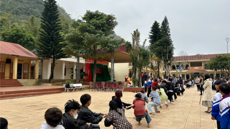 Khí thế học tập ngày đầu năm mới ở tỉnh miền núi Sơn La (15/2/2024)