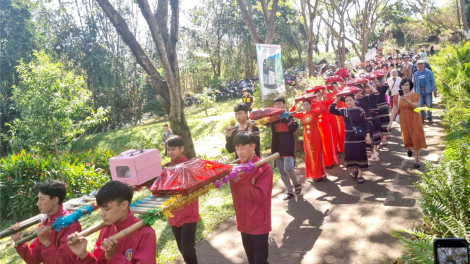 Đắk Lắk: Đa dạng các hoạt động văn hóa, lễ hội các dân tộc phục vụ người dân và du khách (16/2/2024)