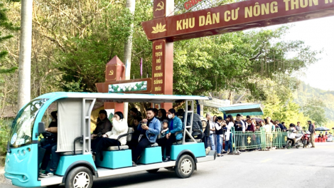 Hơn 48.000 lượt khách ghé thăm Cao Bằng trong dịp Tết Nguyên đán (13/2/2024)