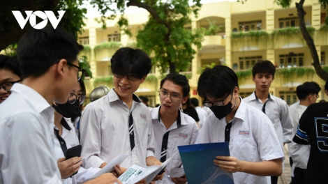 Đề thi tốt nghiệp THPT từ năm 2025: Nhiều điểm mới, nhiều băn khoăn (22/03/2024)