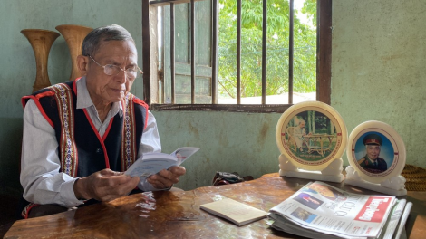 Phát huy vai trò người uy tín trong vùng dân tộc thiểu số, Đắk Nông ổn định phát triển (18/3/2024)