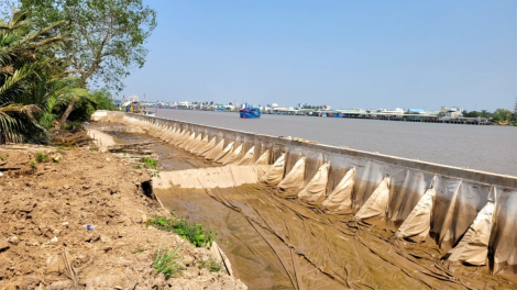 Bộ Nông nghiệp-PTNT  hỗ trợ Tiền Giang nhiều công trình phòng ngừa, khắc phục sạt lở (21/3/2024)