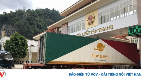 Xây dựng cửa khẩu thông minh gắn với kiểm soát nông sản xuất nhập khẩu (17/04/2024)