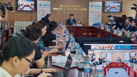 Việt Nam đang chuyển mình mạnh mẽ để trở thành một trung tâm sản xuất lớn toàn cầu (12/4/2024)
