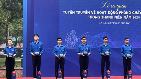 Phát động hưởng ứng “Năm an toàn giao thông 2024” và Lễ ra quân tuyên truyền về hoạt động phòng cháy, chữa cháy trong thanh niên (07/04/2024)