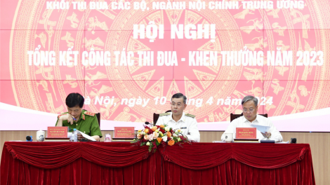 Hội nghị Tổng kết công tác thi đua, khen thưởng năm 2023, nhiệm vụ trọng tâm năm 2024 của Khối thi đua các Bộ, ngành Nội chính Trung ương (10/04/2024)