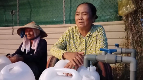Tiền Giang:  “Tiếp nước sinh hoạt” cho người dân vùng cù lao, ven biển (01/4/2024)