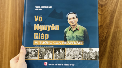 THỜI SỰ 21H30 ĐÊM 20/4/2024: Nhà xuất bản Chính trị quốc gia Sự thật giới thiệu bộ sách “Võ Nguyên Giáp - Vị tướng của nhân dân”.