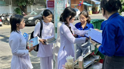 Sách cũ truyền tay – ươm những mầm xanh (22/05/2024)