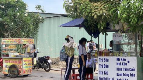 Nắng nóng kéo dài, nguy cơ ngộ độc thực phẩm từ thức ăn đường phố (03/05/2024)