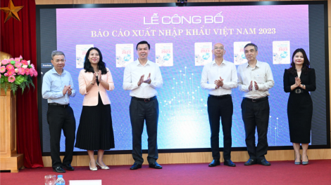 Công bố "Báo cáo xuất nhập khẩu Việt Nam 2023": Nhiều thông tin mới hỗ trợ doanh nghiệp xuất nhập khẩu (16/05/2024)