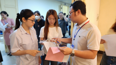 Hơn 11.500 thí sinh bước vào thi đánh giá năng lực của Trường Đại học Sư phạm Hà Nội (11/05/2024)